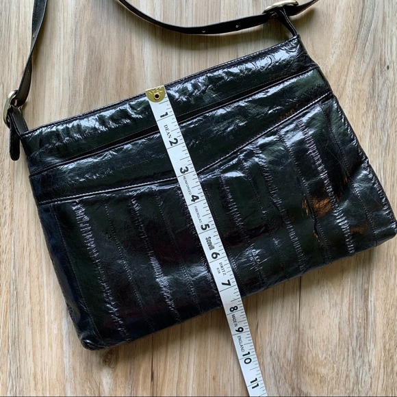 VINTAGE 70s/80s Black Eel Skin Crossbody Bag Retro Glam - Picture 8 of 9